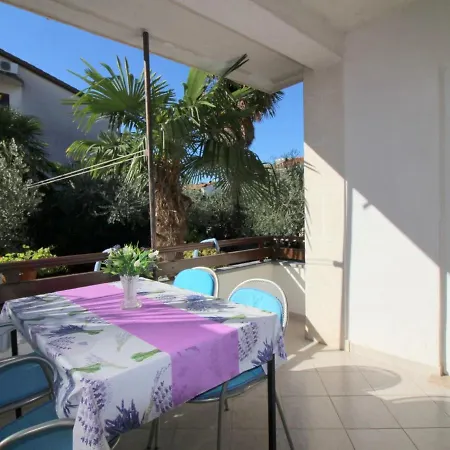 Sunlit Apartment Near Sea In Porec * Poreč